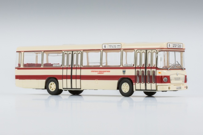 MAN 750HO-M11A of Stadtwerke Landshut<br /><a href='images/pictures/VK_Modelle/14241-vr.jpg' target='_blank'>Full size image</a>